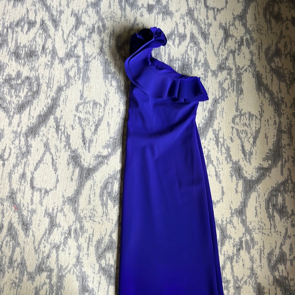 Chiara Boni scuba one should dress